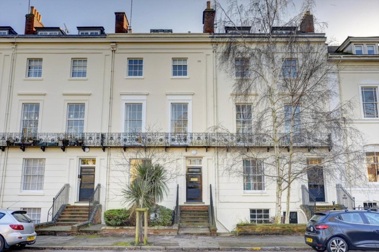 Regency Nest By Spa Town Property - Stylish 3 Bedroom Apartment On 2 Floors, Central Leamington Spa Dış mekan fotoğraf