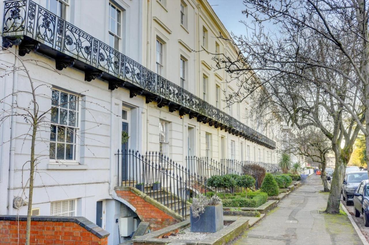 Regency Nest By Spa Town Property - Stylish 3 Bedroom Apartment On 2 Floors, Central Leamington Spa Dış mekan fotoğraf